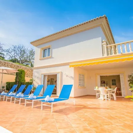 Villa La Marina By Abahana Villas